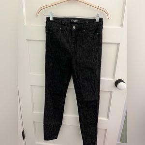Liverpool Skinny Black Jean
